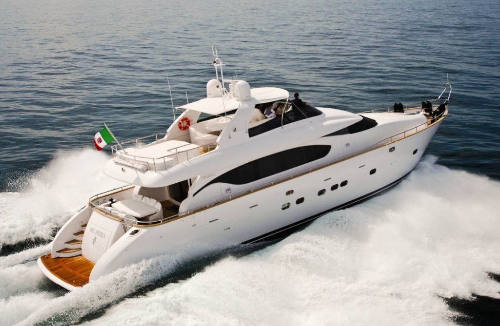 maiora 24 yacht