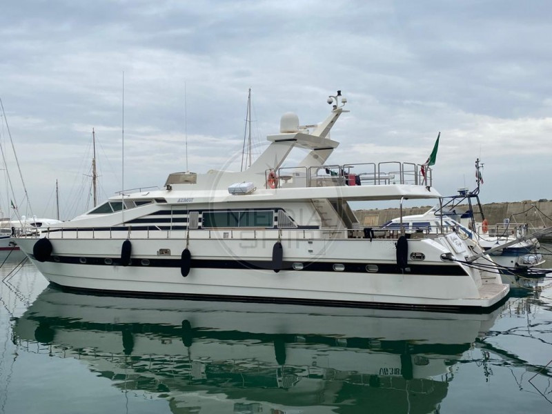 AZIMUT 76