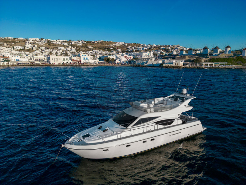 FERRETTI 46