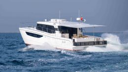  SILVERCAT 46 LUX